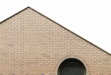 Кирпичный барн хаус на окраине Вены