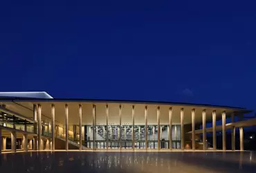 Соединяя парк и архитектуру / Nikken Sekkei