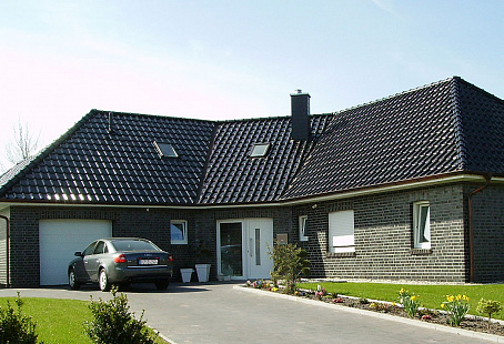 Объект из Керамическая черепица Roben Flandern Plus черная матовая глазурь