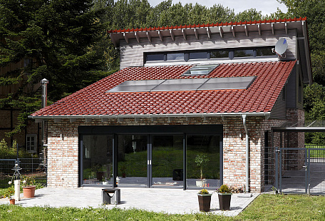 Объект из Керамическая черепица Roben Flandern Plus Кайенский блестящий ангоб