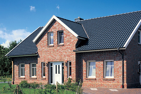 Объект из Керамическая черепица Roben Flandern синевато-серый (антрацит)