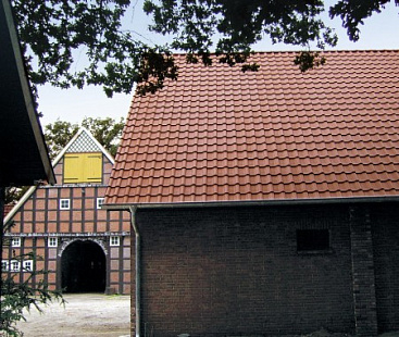 Объект из Керамическая черепица Koramic Alegra 8 rot engobiert