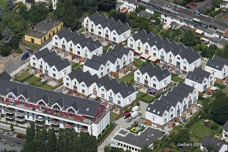 Объект из Керамическая черепица Roben Flandern Plus синевато-серый (антрацит)