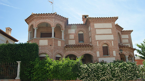 Объект из Кирпич Vandersanden ROJO RASPADO