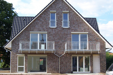 Объект из Керамическая черепица Roben Flandern Plus синевато-серый (антрацит)