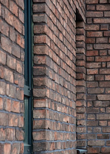 Объект из Кирпич FaberJar WDF Черно-красный