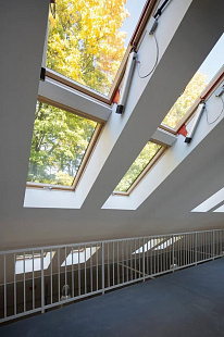 Объект из Среднеповоротные деревянные Fakro FTP-V U5 THERMO