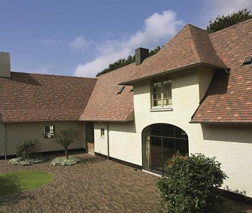 Объект из Керамическая черепица Koramic Patrimony Handcrafted Plain Tile Ochre Lichen