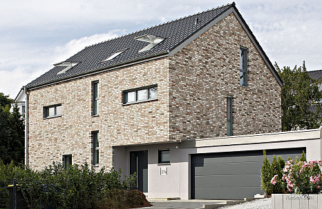 Объект из Керамическая черепица Roben Flandern Plus синевато-серый (антрацит)