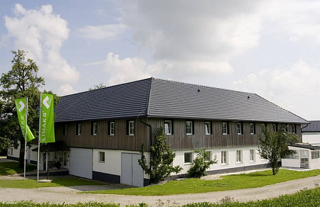 Объект из Керамическая черепица Tondach МУЛДЕ Глазурь Амадеус серая