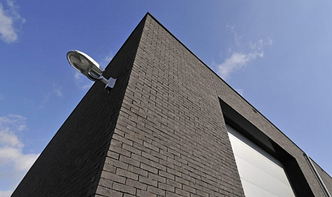 Объект из Кирпич Vandersanden 1 Zwart Mangaan