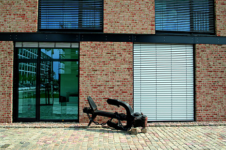 Объект из Кирпич ручной формовки Roben MOORBRAND глиняно-пестрый