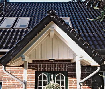 Объект из Керамическая черепица Creaton SINFONIE FINESSE schwarz glasiert