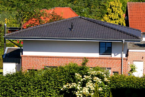 Объект из Керамическая черепица Roben Rheinland  синевато-серый (антрацит)