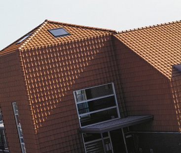 Объект из Керамическая черепица Koramic Alegra 10 naturrot