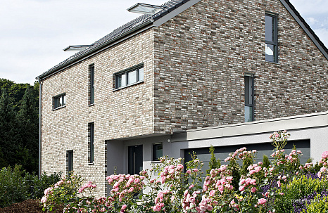 Объект из Кирпич ручной формовки Roben GEESTBRAND скалисто серый