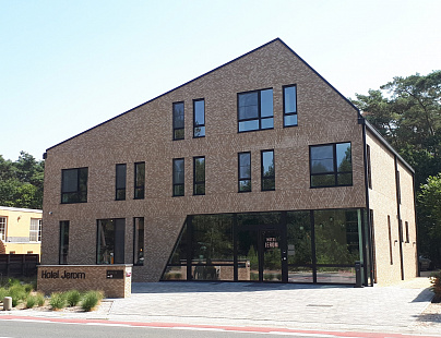 Объект из Кирпич Desta Simpson