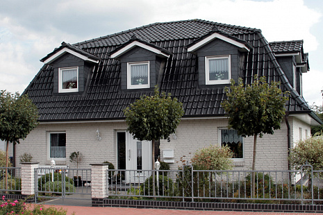 Объект из Кирпич Roben QUEBEC белый перламутровый, рустованный