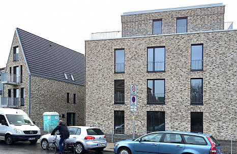 Объект из Кирпич Roben WIESMOOR угольно-белый