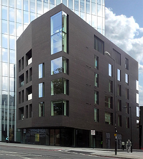 Объект из Кирпич Roben FARO черный с оттенком, гладкий