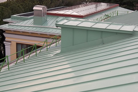 Объект из Кровельный алюминий Alunova Кровельный алюминий Alunova Gloss PS20-160 (светло-зеленый)