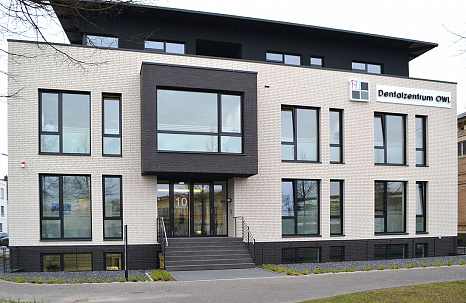 Объект из Кирпич Roben FARO черный с оттенком, гладкий